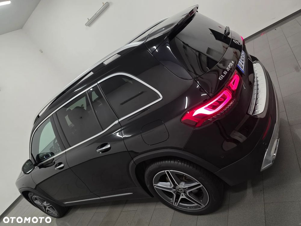 Mercedes-Benz GLB 220 d 8G-DCT AMG Line - 35