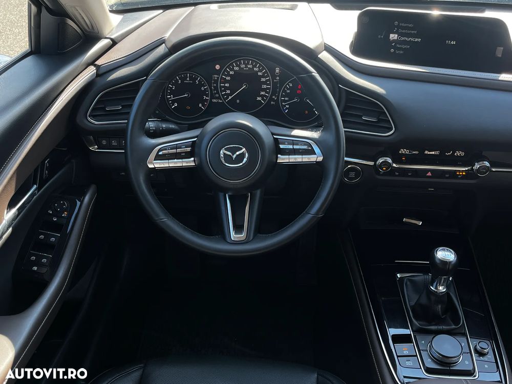 Mazda CX-30 SKYACTIV-X 2.0 M-Hybrid - 14