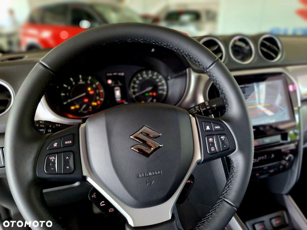Suzuki Vitara 1.4 Boosterjet mHEV Premium Plus 4WD - 12