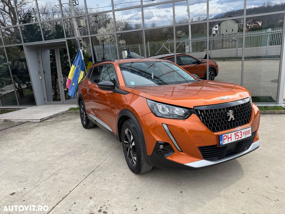 Peugeot 2008 PureTech 130 EAT8 Allure Pack - 1