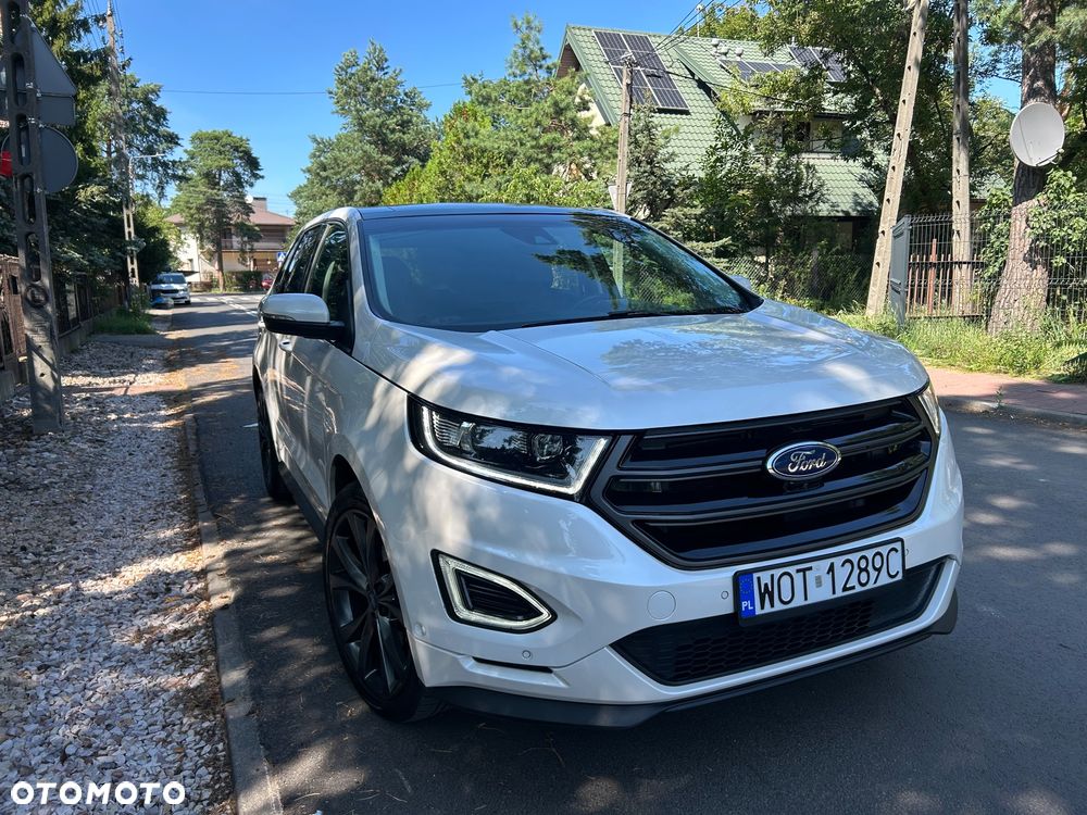 Ford Edge - 1