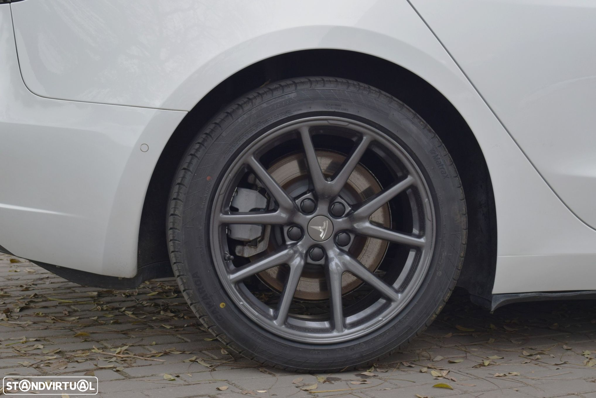 Tesla Model 3 Standard RWD Plus - 34