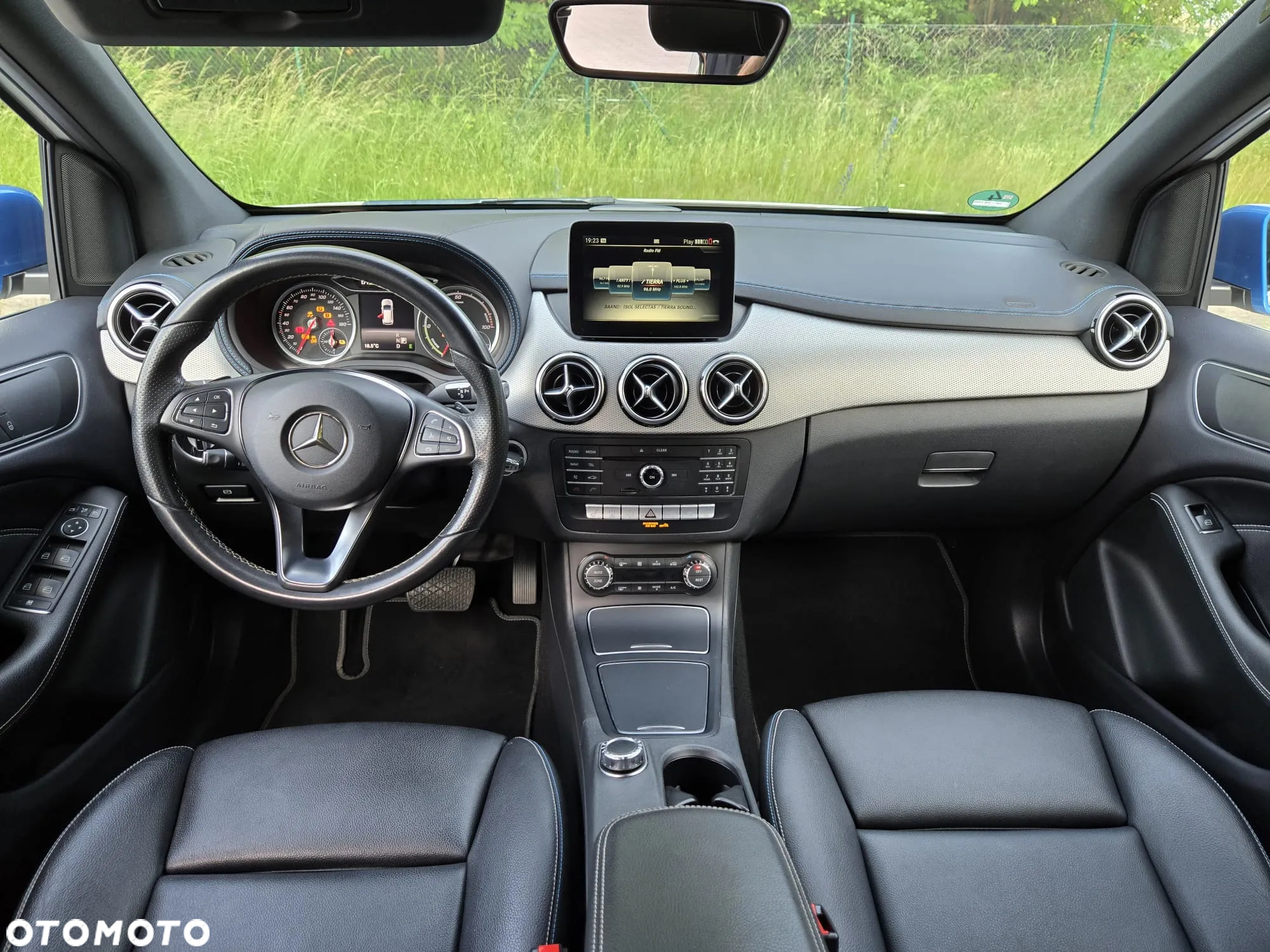 Mercedes-Benz Klasa B (Electric Drive) 250 e - 10