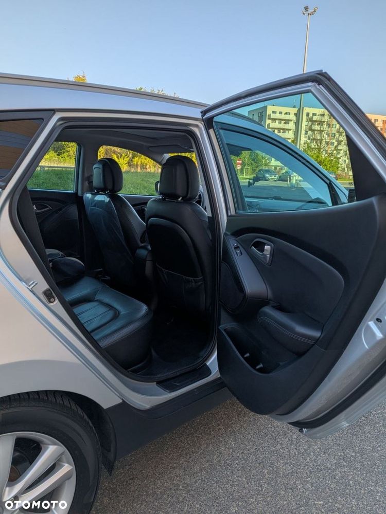 Hyundai ix35 2.0 CRDi 4WD Automatik Premium - 19