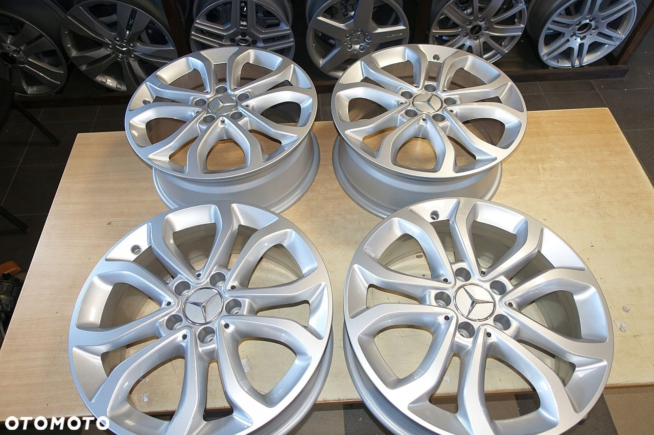 Mercedes w205 felgi 17 4szt IDEALNE w207 7x17 et48.5 2054010200 - 4