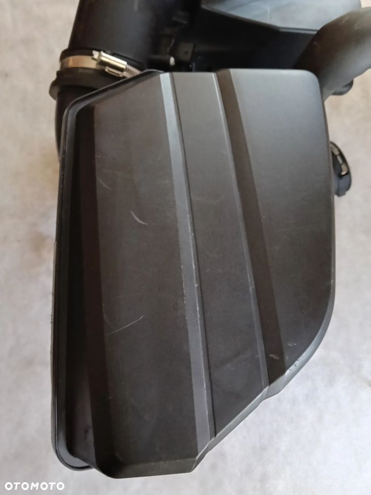 OBUDOWA FILTRA POWIETRZA REZONATOR BMW G20 G21 BENZYNA 8656981 8580424 - 4
