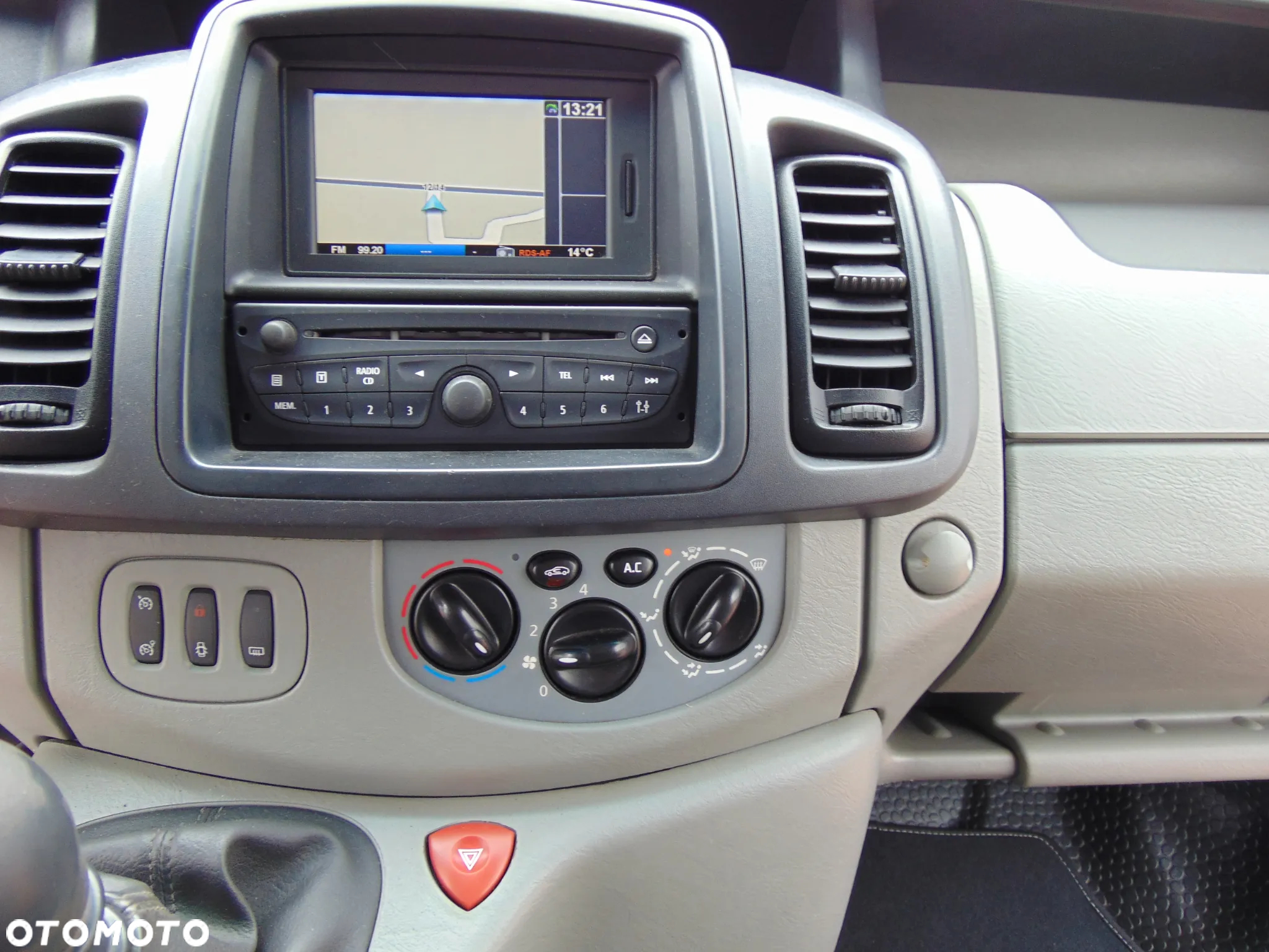 Opel Vivaro Life Cosmo L2H1 - 21