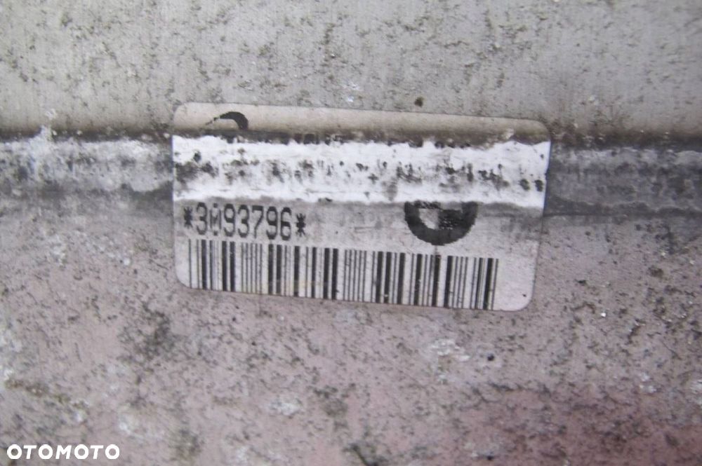 BMW 3 E90 E91 2.0 D N47D20C CHŁODNICE WENTYLATOR MANUAL KOMPLET 318d - 11