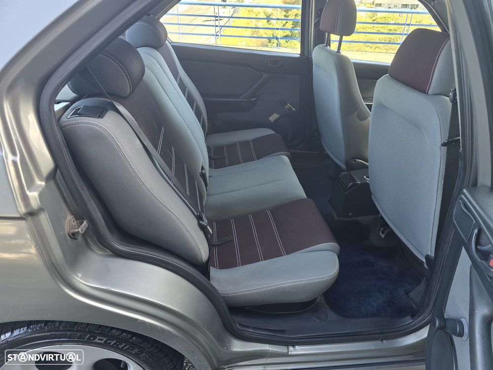 Alfa Romeo 146 1.4 TS 16V Sport - 5