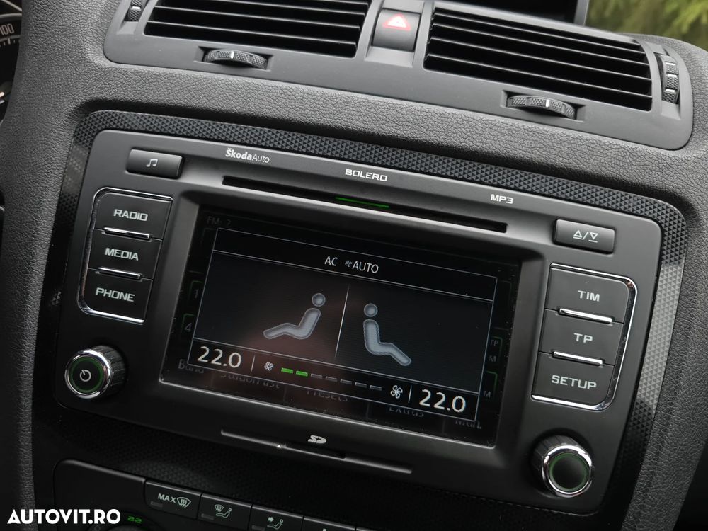 Skoda Octavia 2.0 TDI RS - 27