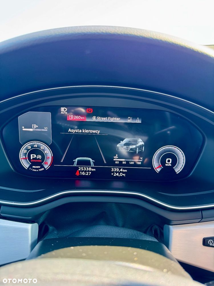 Audi A4 ver-45-tfsi-quattro-s-tronic-s-line - 32