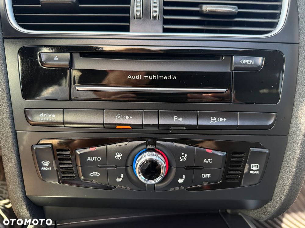 Audi A4 Avant 2.0 TDI ultra S tronic sport - 33