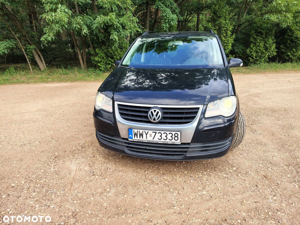 Volkswagen Touran 1.6 Trendline - 1