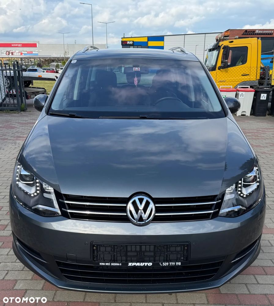 Volkswagen Sharan 2.0 TDI 4Motion BlueMotion Technology Highline - 4