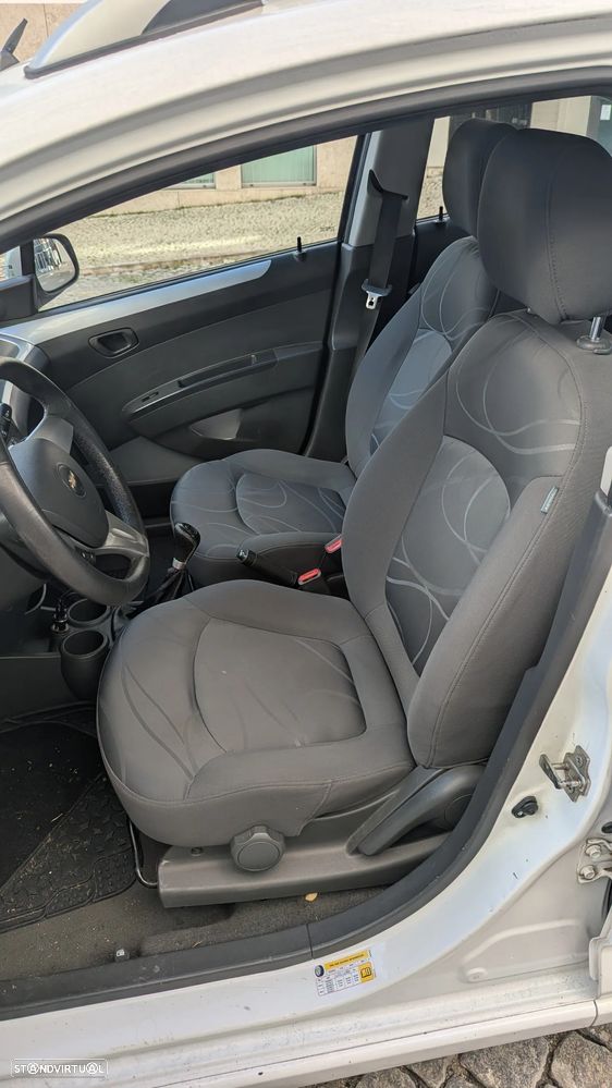 Chevrolet Spark - 11