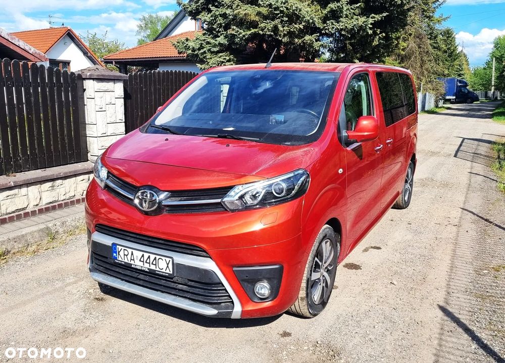 Toyota ProAce Kombi D-4D Medium 2,8t - 28