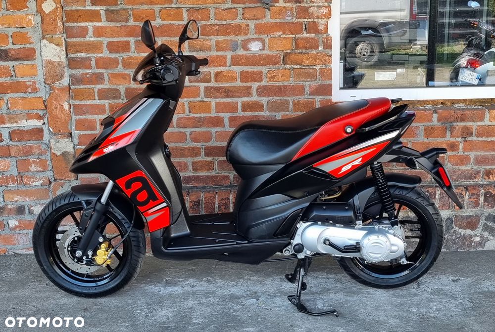 Aprilia SR - 2