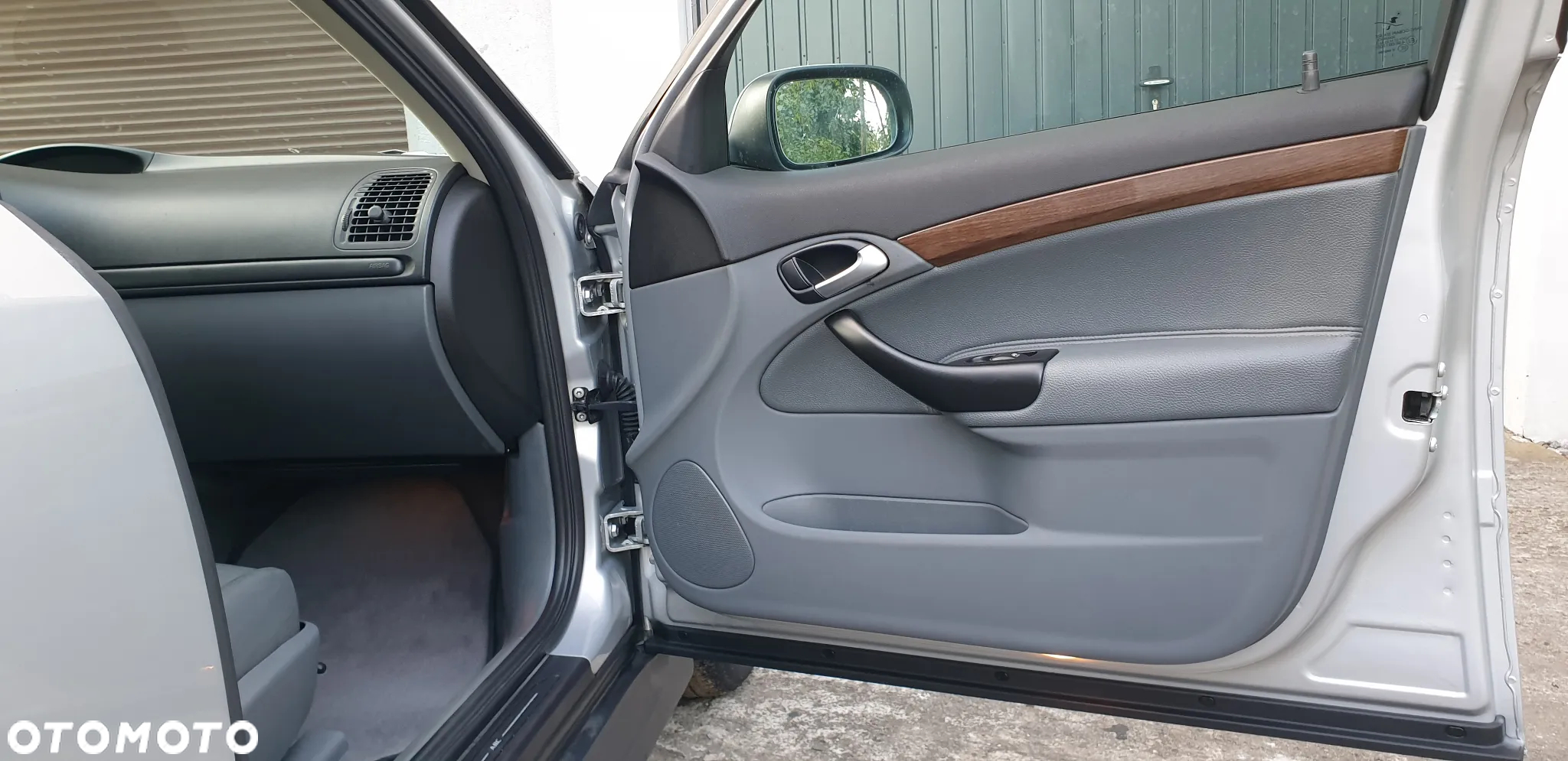 Saab 9-3 - 17