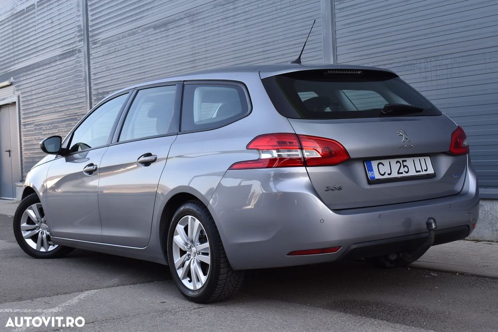 Peugeot 308 - 4