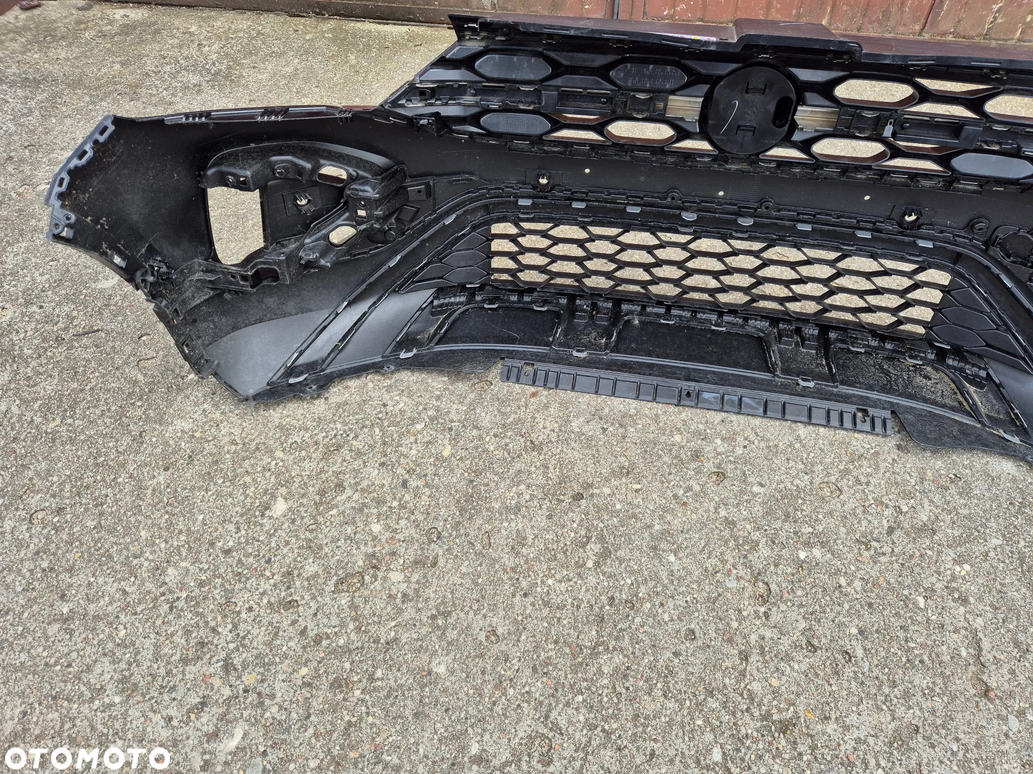 VW T-Roc lifting 21- zderzak przedni grill atrapa 2GA TRoc - 7