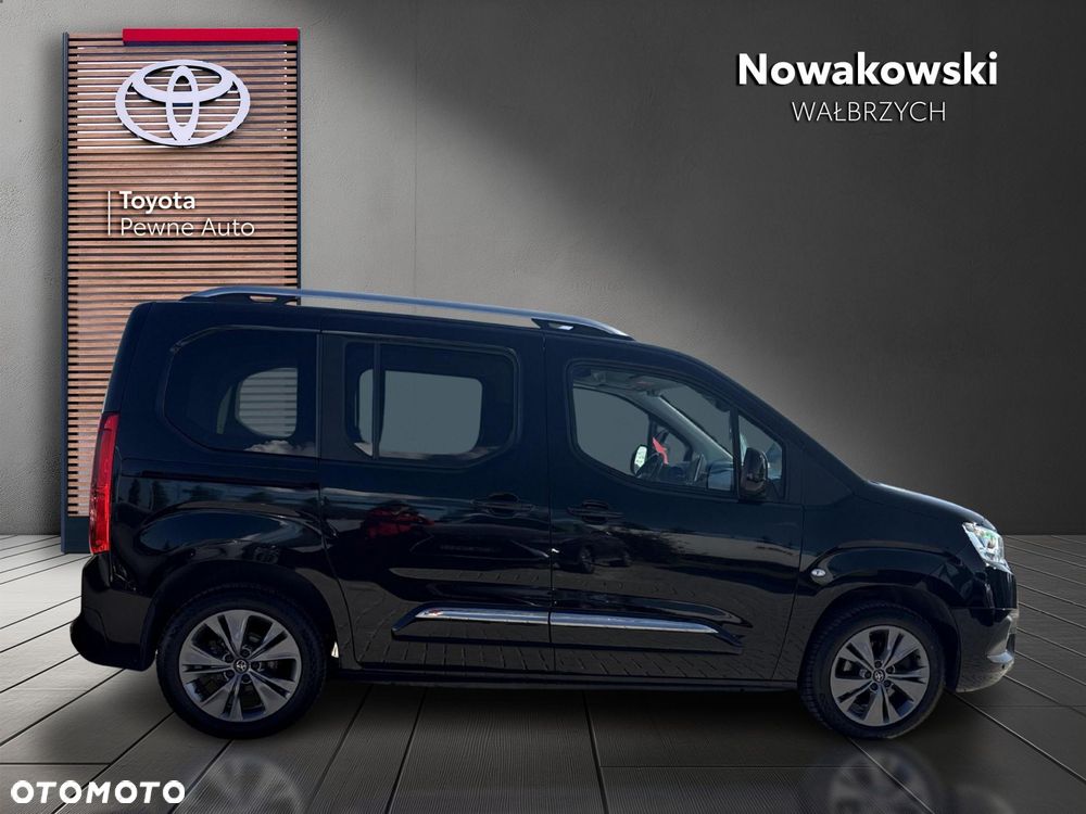 Toyota Proace City Verso 1.5 D-4D Family - 6