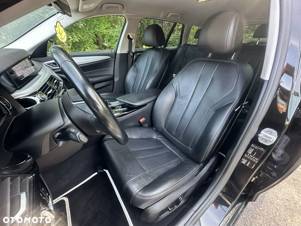 BMW Seria 5 520d Luxury Line sport - 36