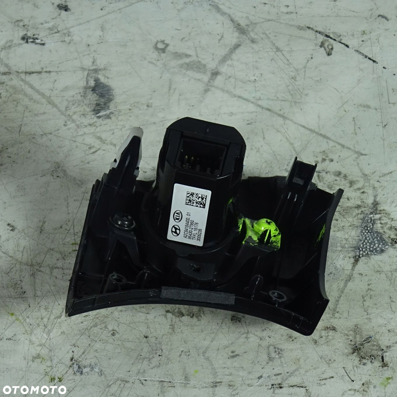 KIA OPTIMA III PRZEŁĄCZNIK START STOP 95430-2T950 - 2