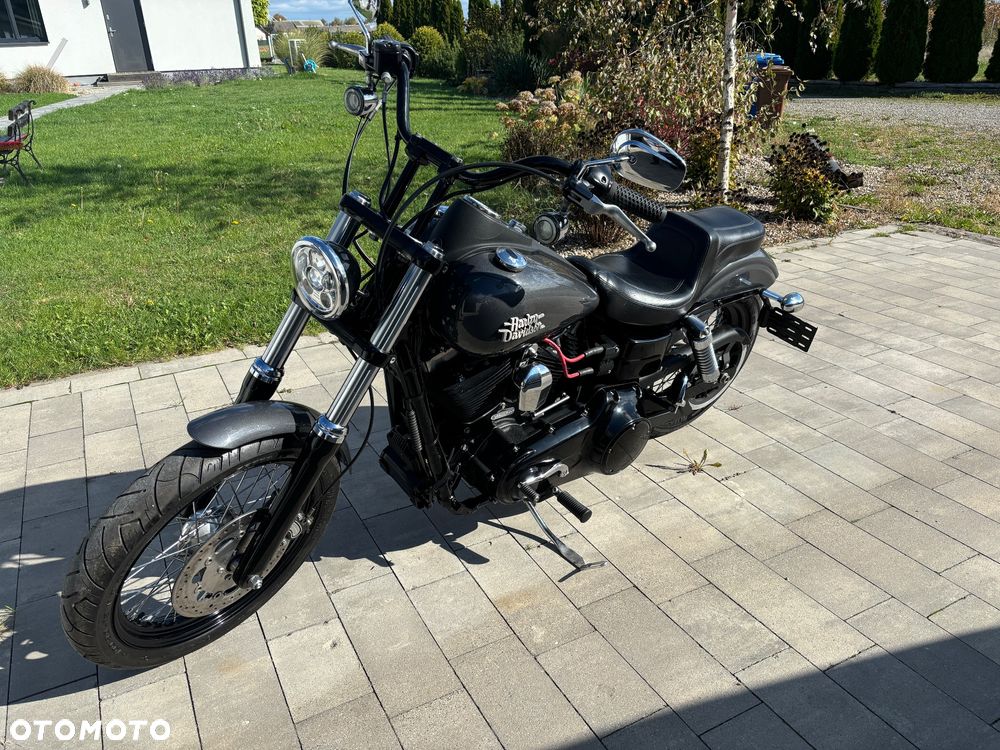 Harley-Davidson Dyna Street Bob - 5