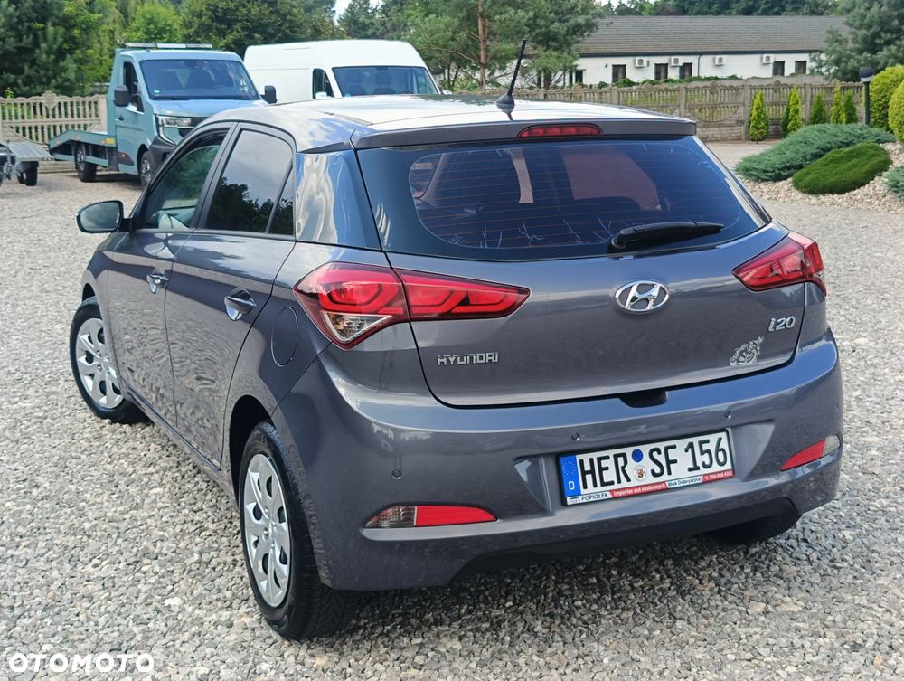 Hyundai i20 1.4 Comfort - 9