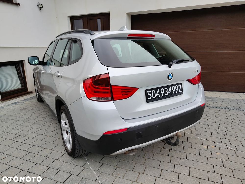 BMW X1 xDrive18d Sport Line - 6