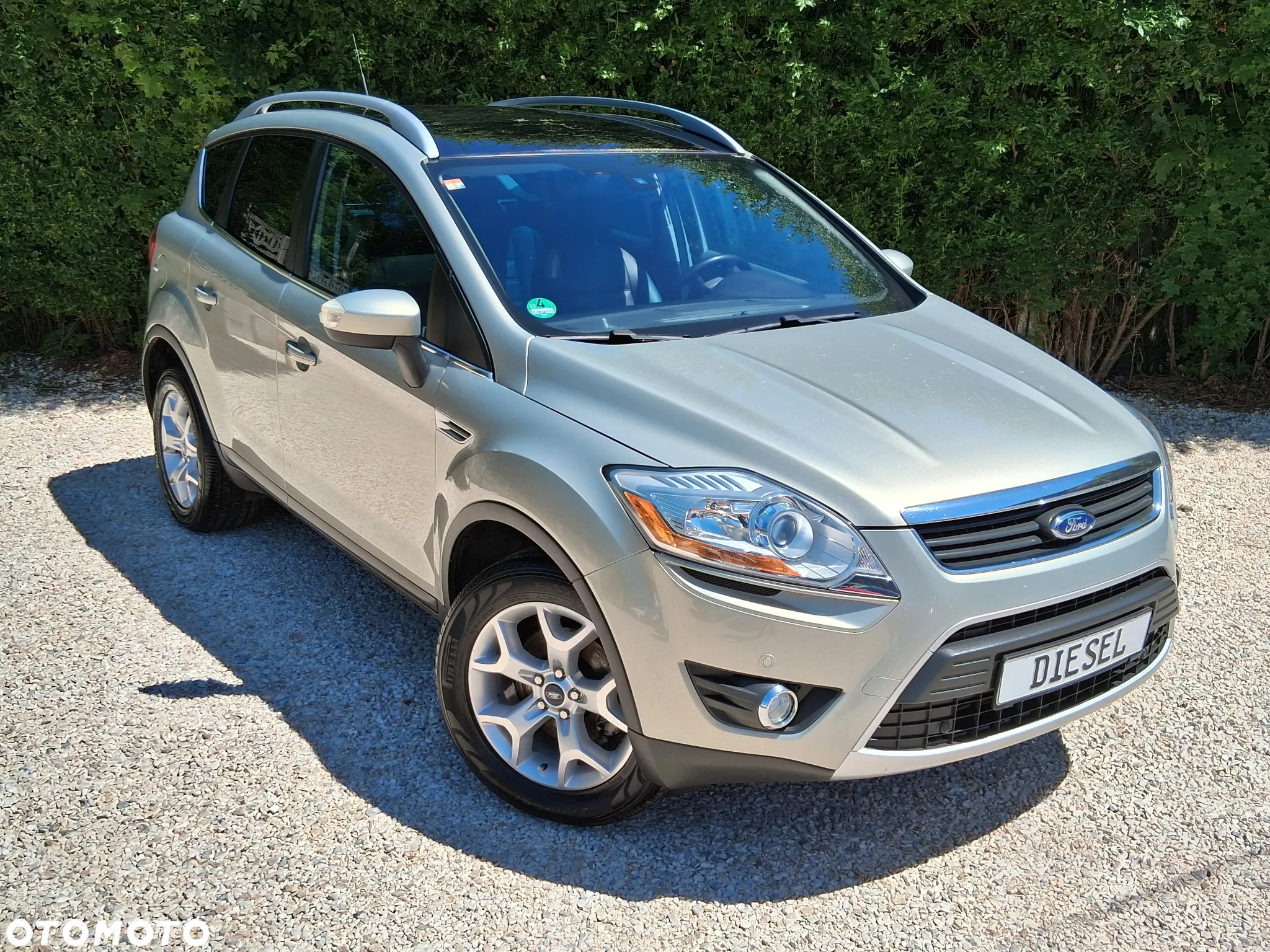 Ford Kuga 2.0 TDCi 4x4 Champions Edition - 32
