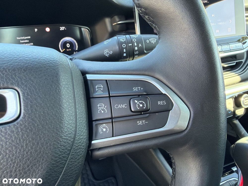 Jeep Compass - 25