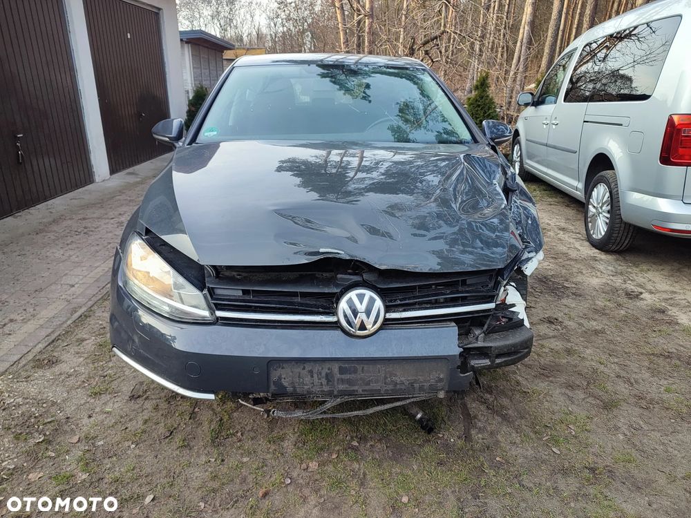 Volkswagen Golf 1.6 TDI (BlueMotion Technology) Comfortline - 2