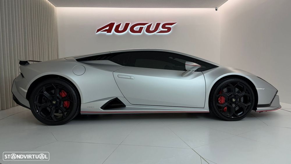 Lamborghini Huracán Tecnica 60th Anniversary - 2