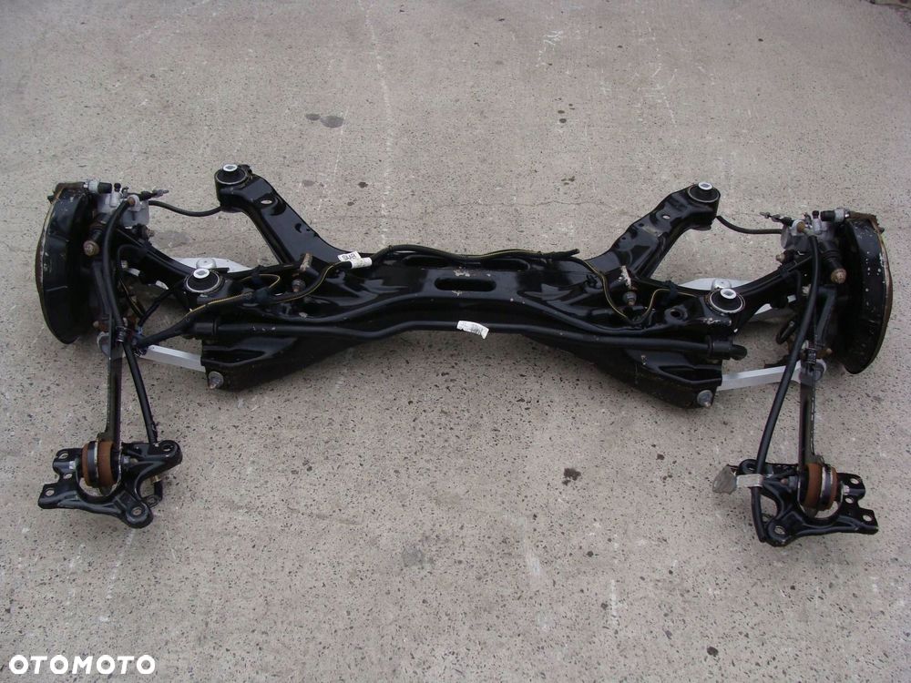zawieszenie tylne kompletne saab 9-3 93 nie malowane nie naprawiane !! - 2