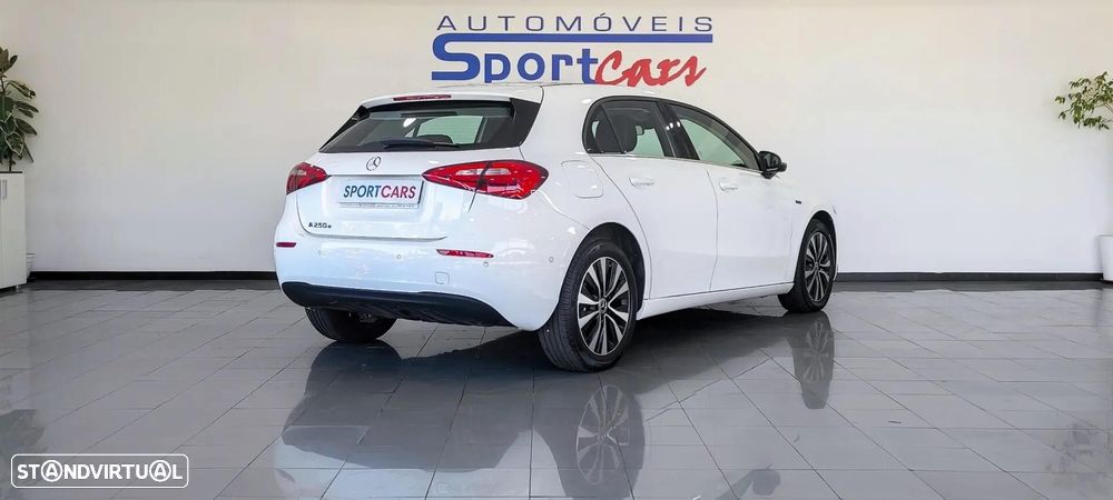 Mercedes-Benz A 250 2021 photo 2