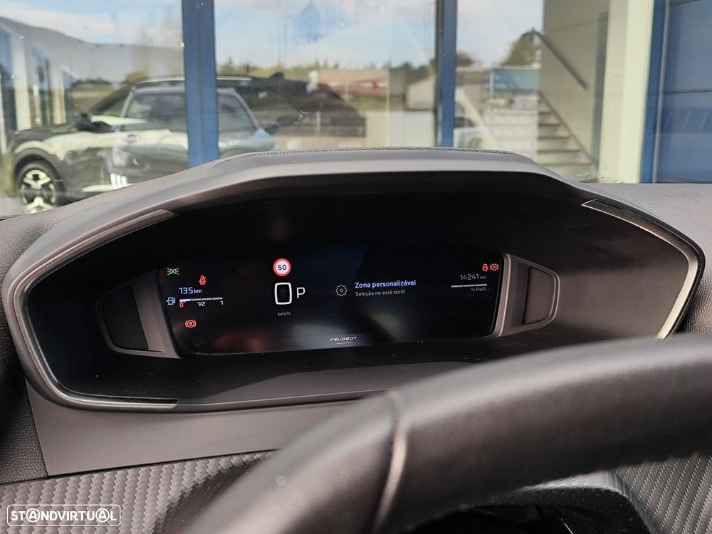 Peugeot 2008 1.2 Hybrid Allure e-DCS6 - 18