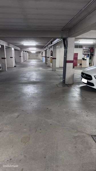 Arrendo lugar de garagem - Grande imagem: 4/4