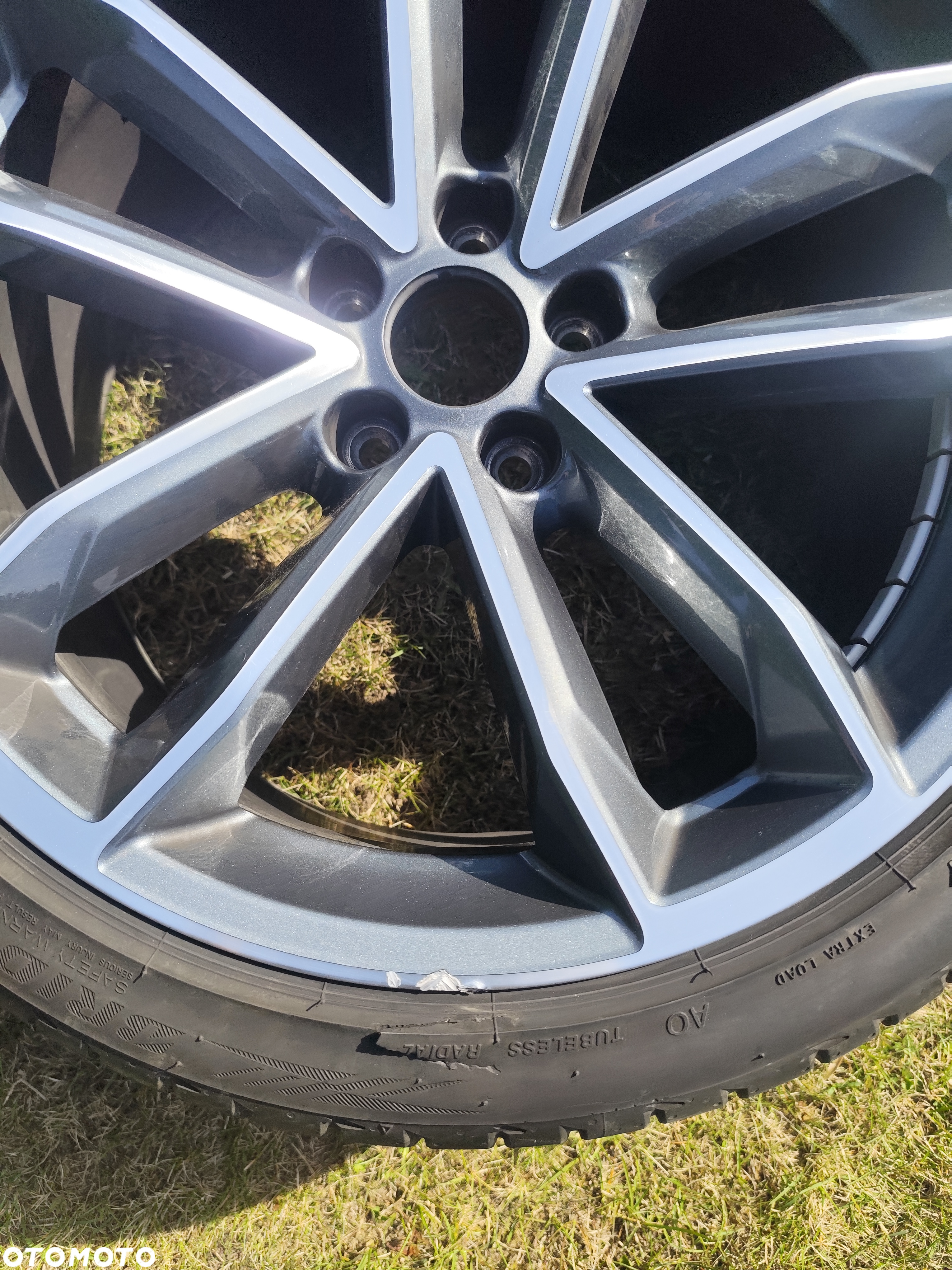 Felga Aluminiowa Audi 19 Cali nr 8W0601025DG ET32 - 7