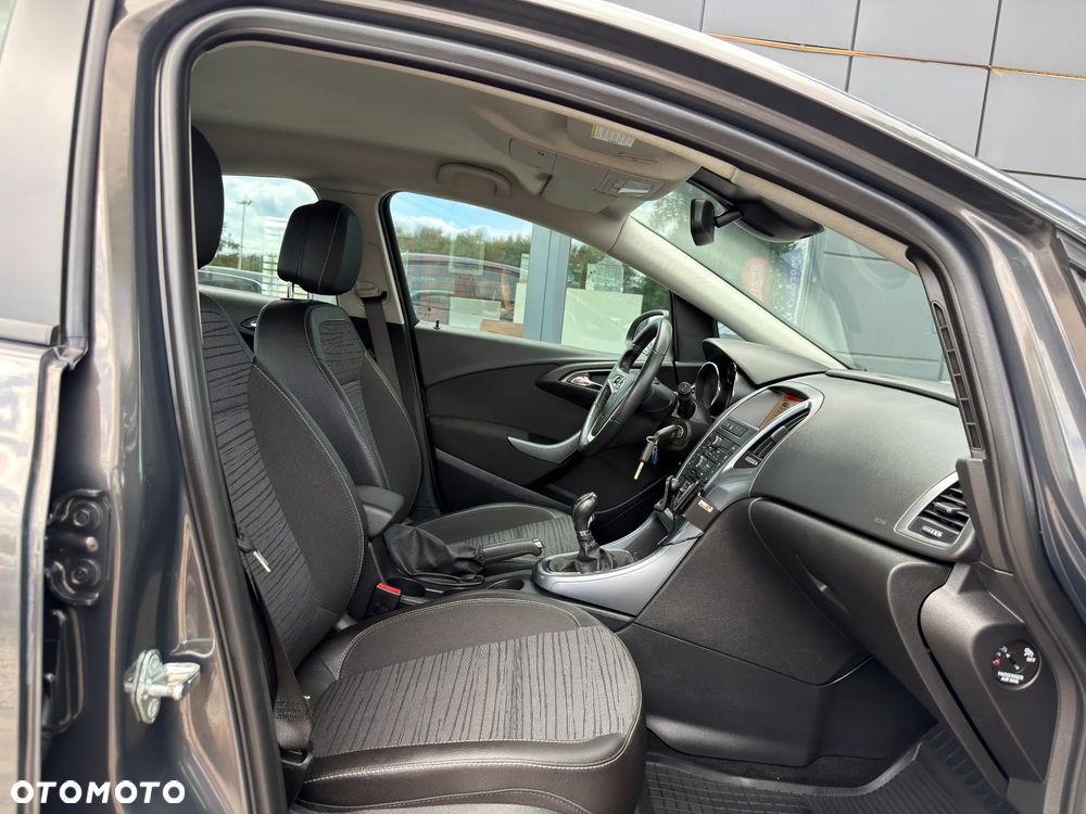 Opel Astra 1.4 Essentia - 23