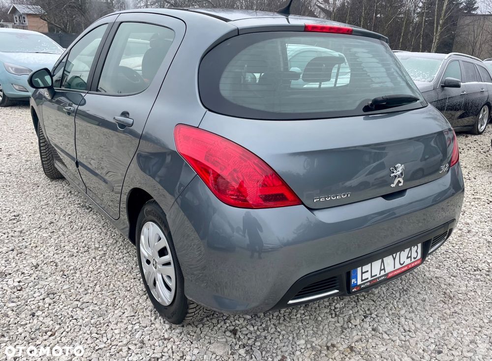 Peugeot 308 - 13