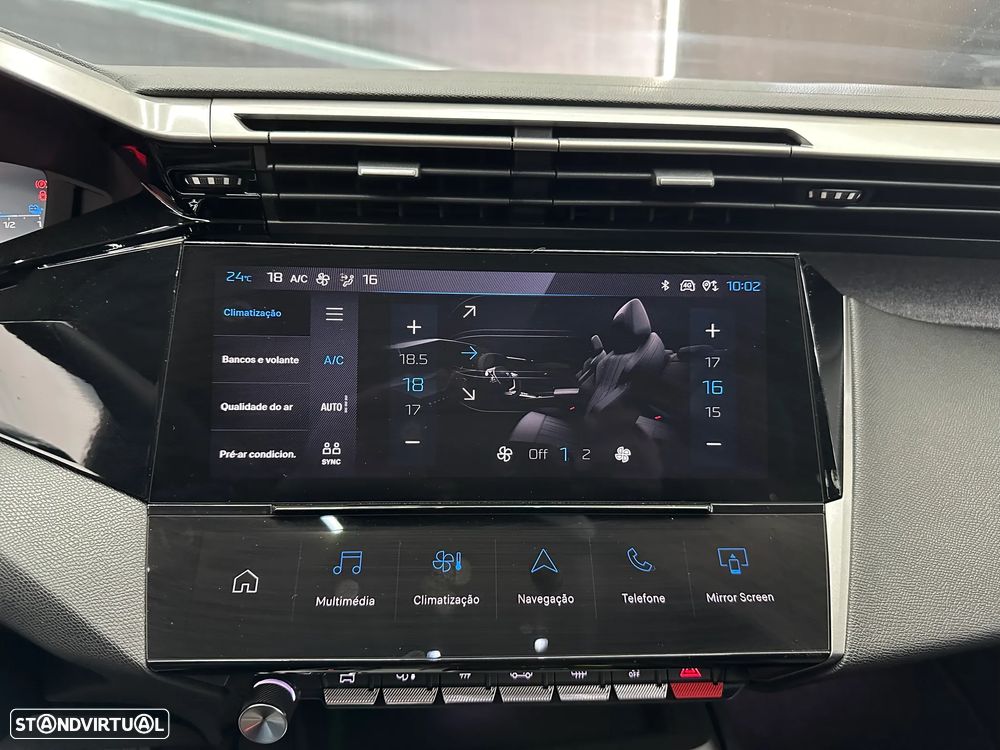 Peugeot e-308 54 kWh Allure - 24