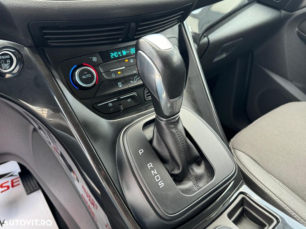 Ford Kuga - 20