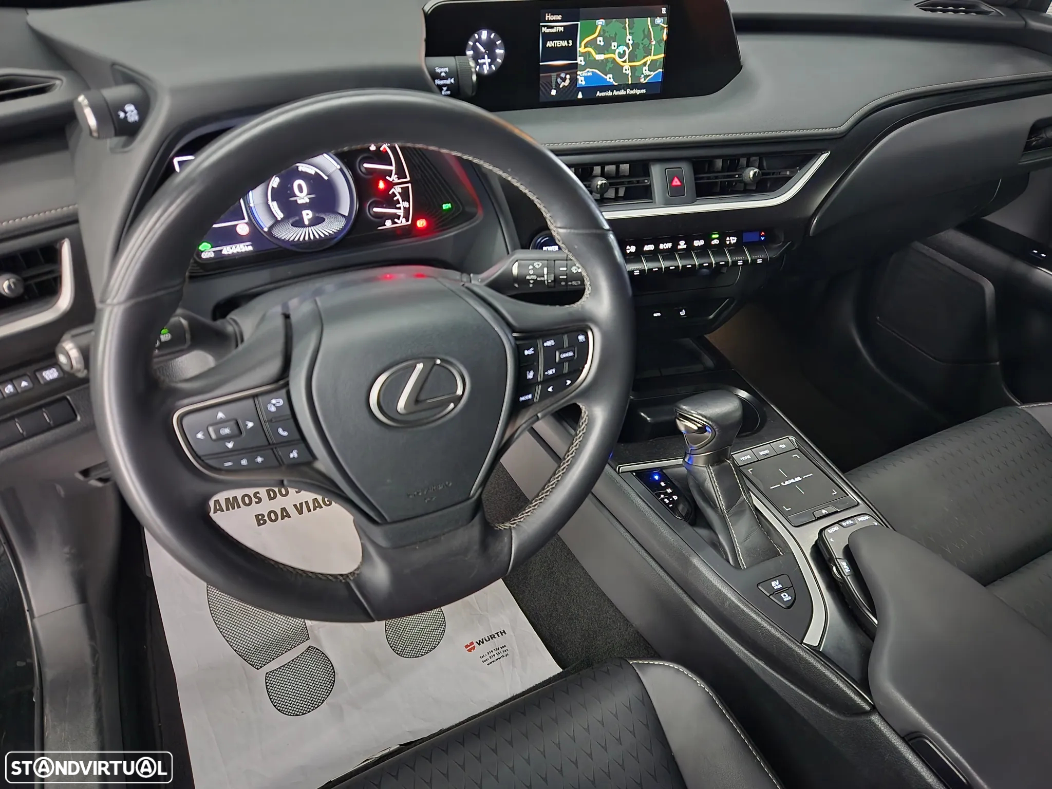 Lexus UX 250h Special Edition (LCA) - 18