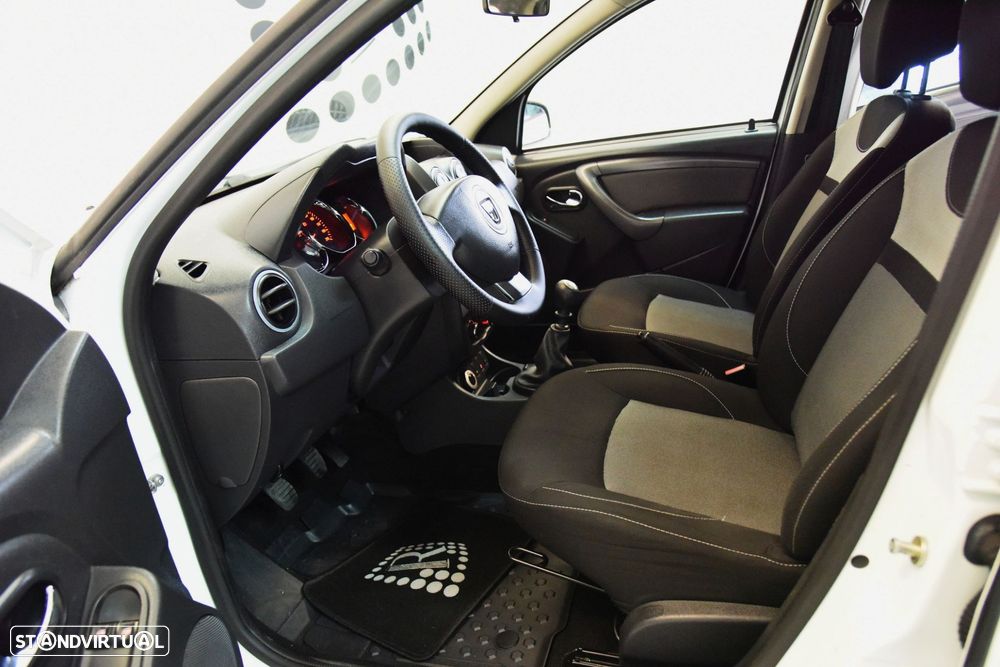 Dacia Duster 1.5 dCi SL Urban Explorer 4WD - 10