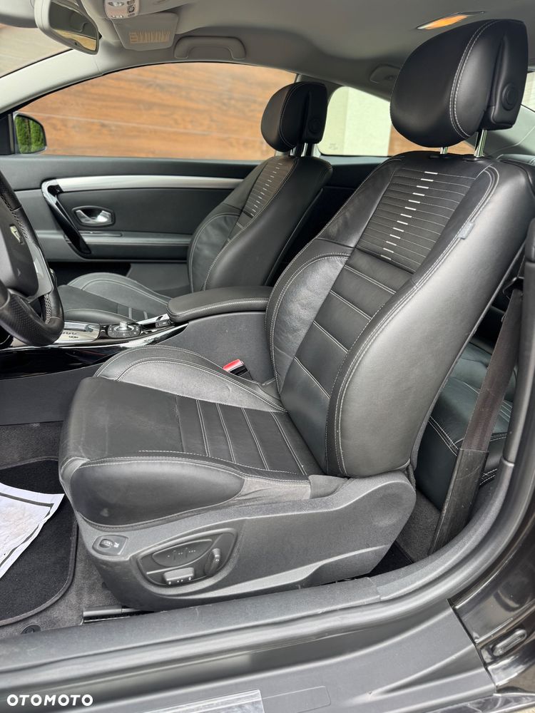 Renault Laguna dCi 175 FAP - 19