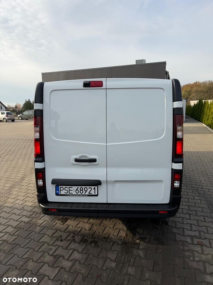Renault Trafic - 10