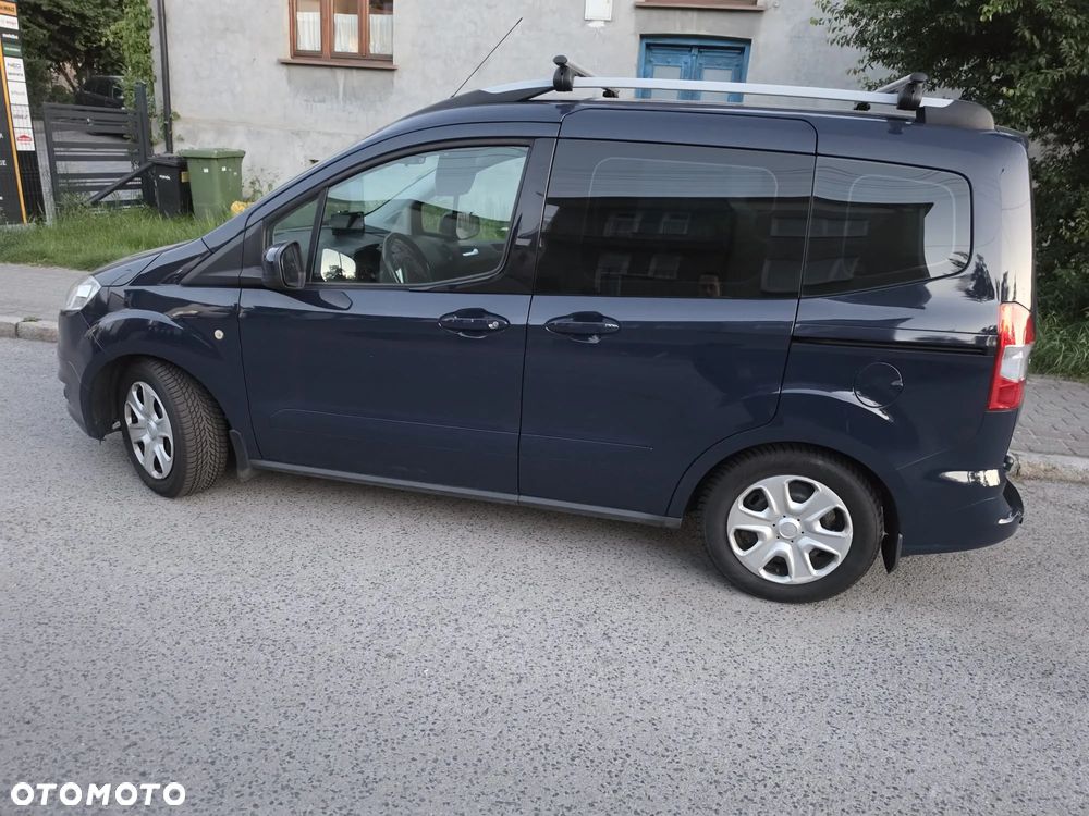 Ford Tourneo Courier 1.0 EcoBoost Trend - 8