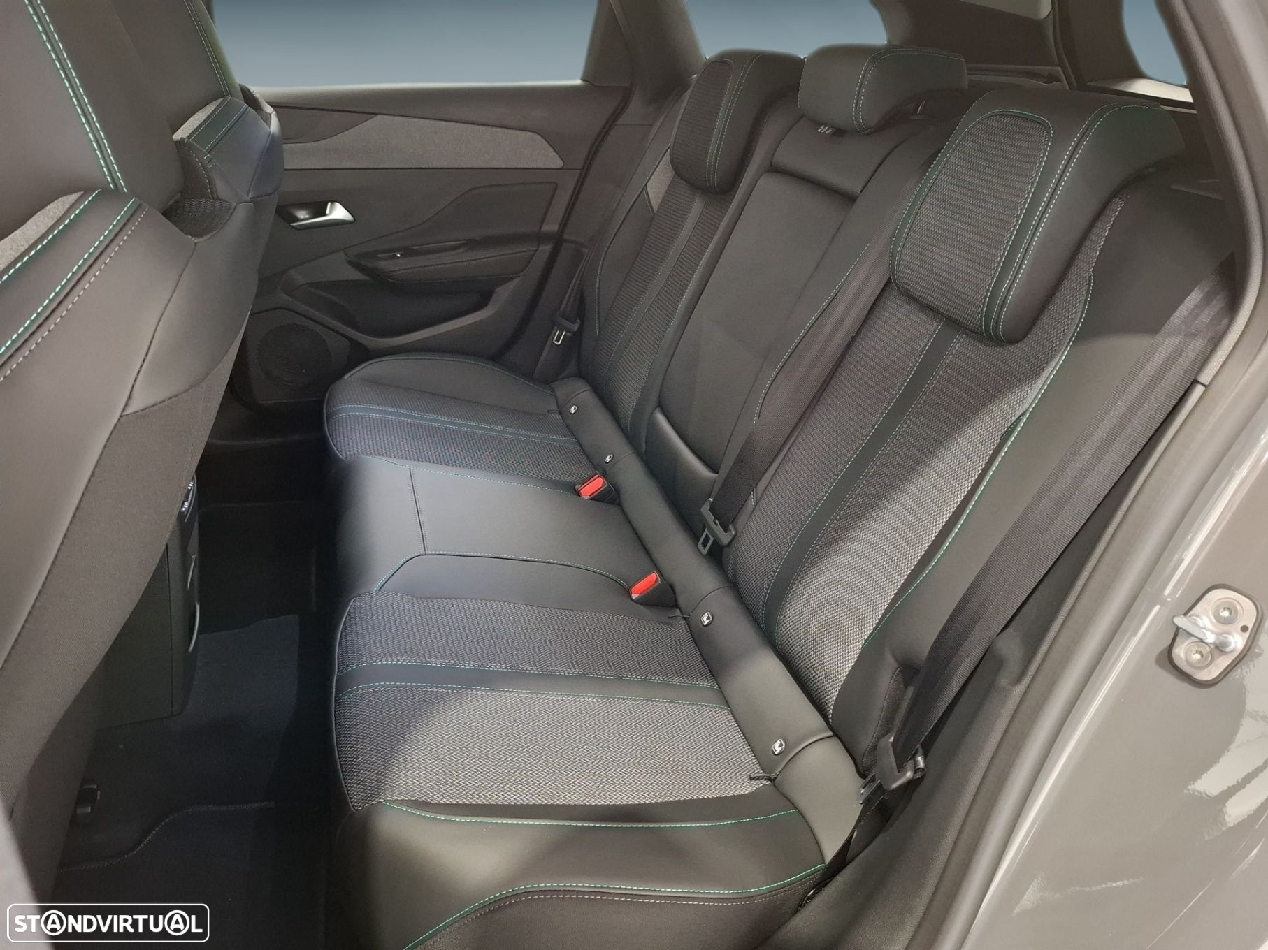 Peugeot e-308 SW 54 kWh Allure - 12