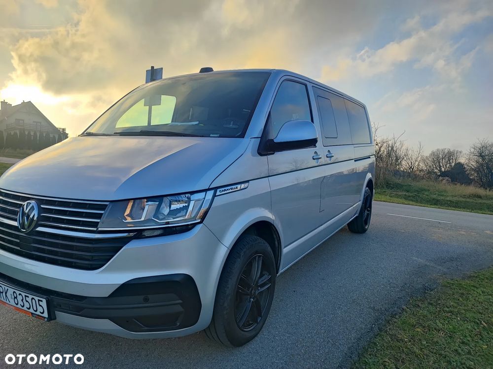 Volkswagen Caravelle 2.0 TDI L2 Highline 4Motion DSG - 23